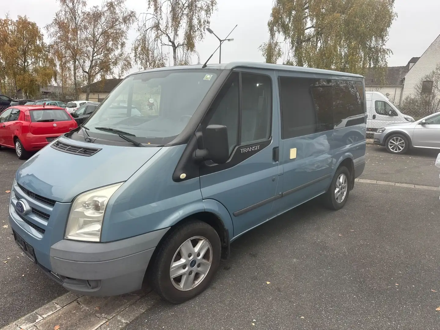 Ford Transit Ford Transit 9-Sitzer / Wohnmobil-Umbau Gris - 1
