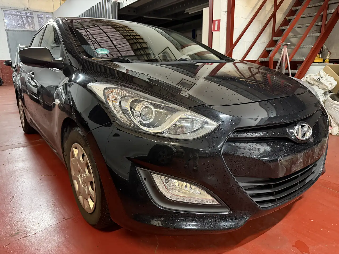 Hyundai i30 i30 1.4i Airco Negro - 2