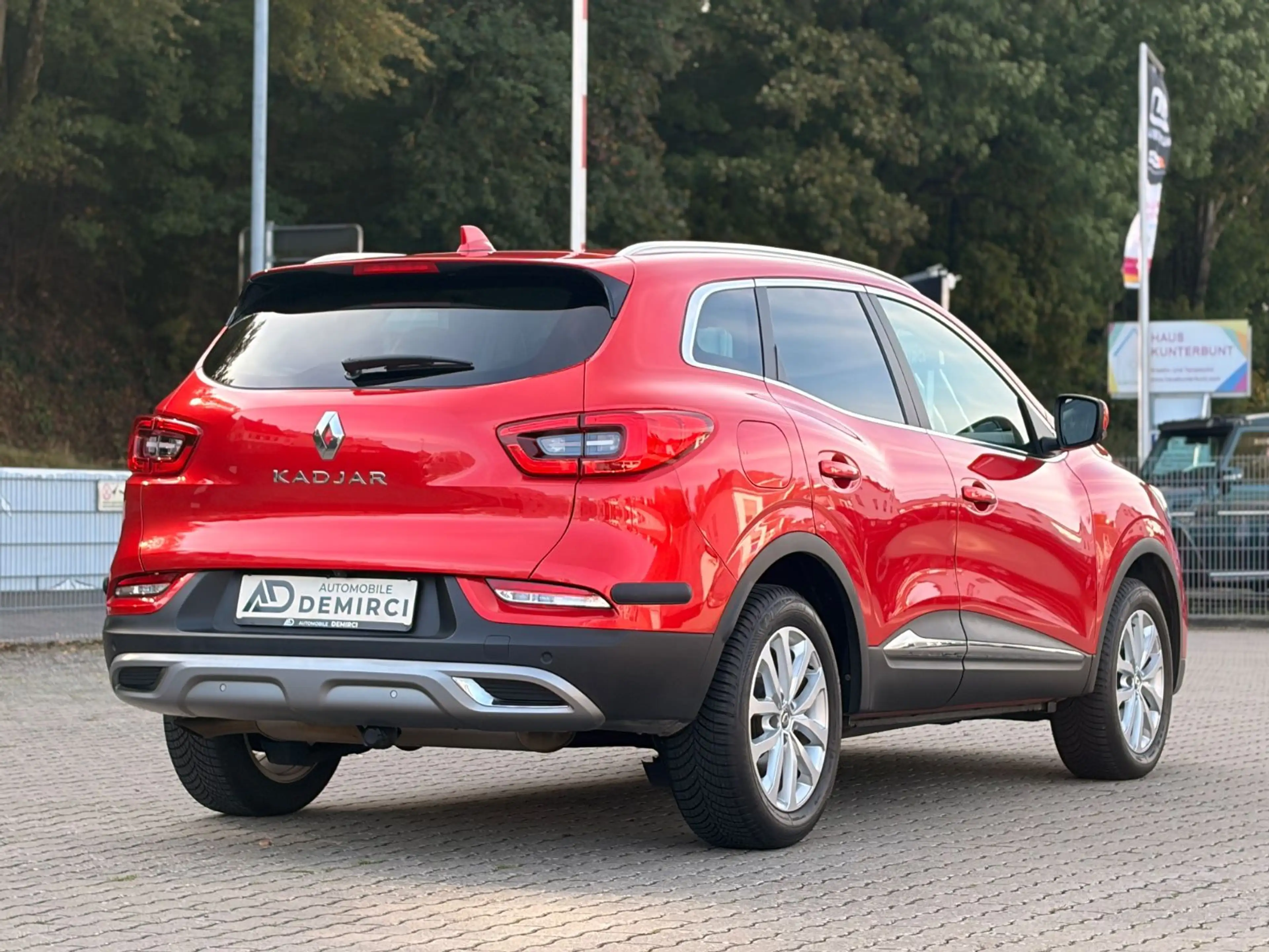 Renault Kadjar Limited*Kamera+Leder+AHK* — photo 6