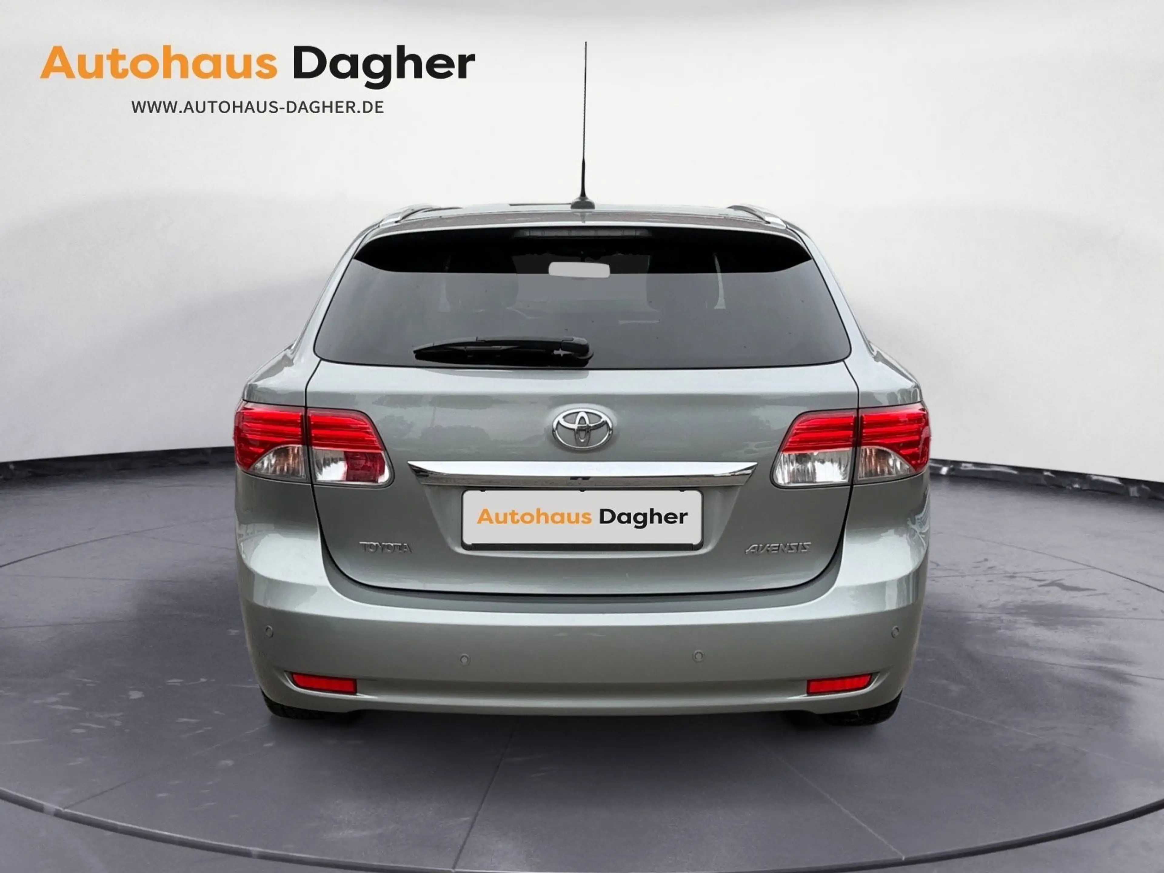 Toyota Avensis Kombi AUTOMATIK Diesel Executive — photo 4