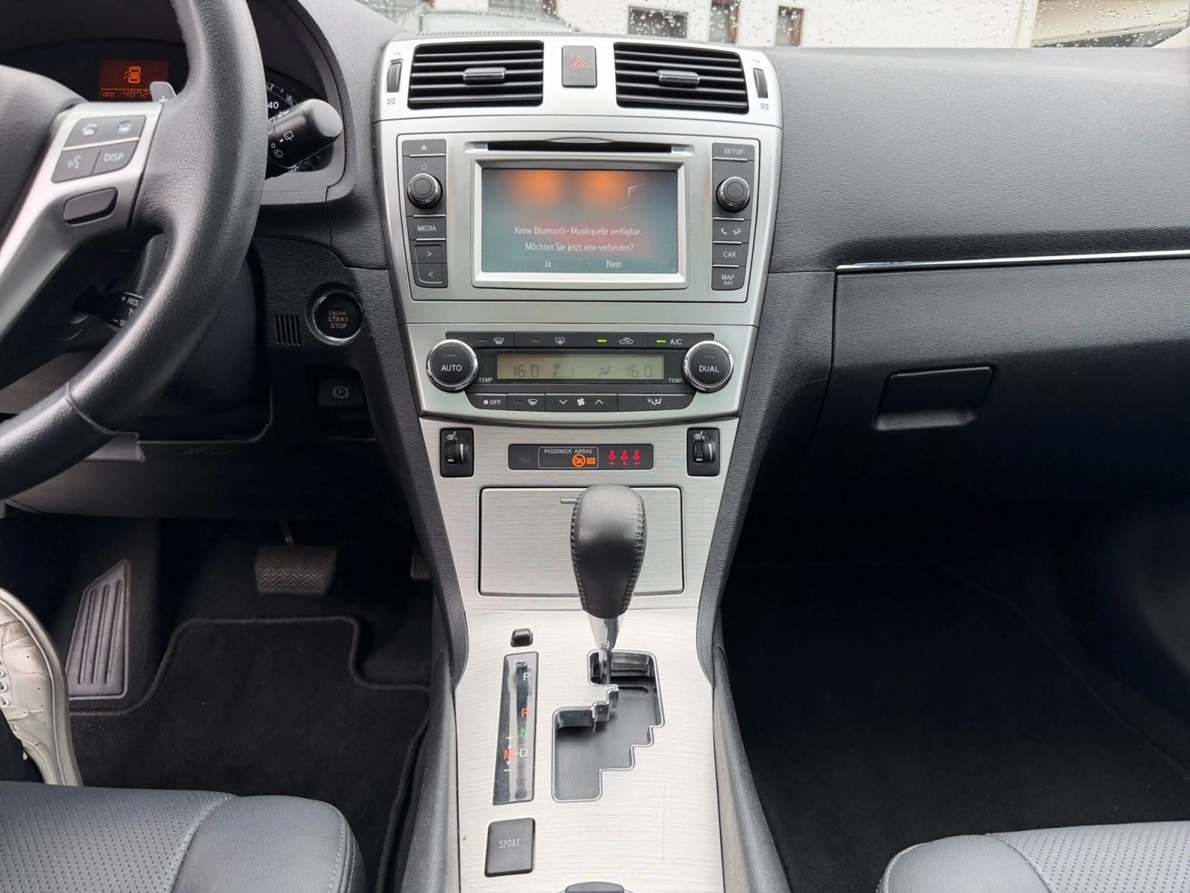 Toyota Avensis Kombi AUTOMATIK Diesel Executive — photo 15
