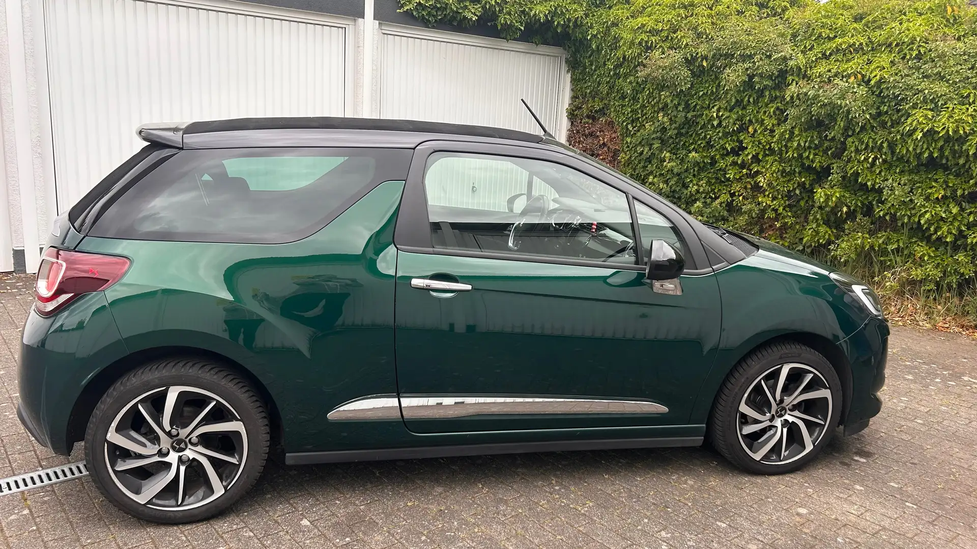 Citroen DS3 DS3 Cabrio PureTech 110 So Chic Vert - 1