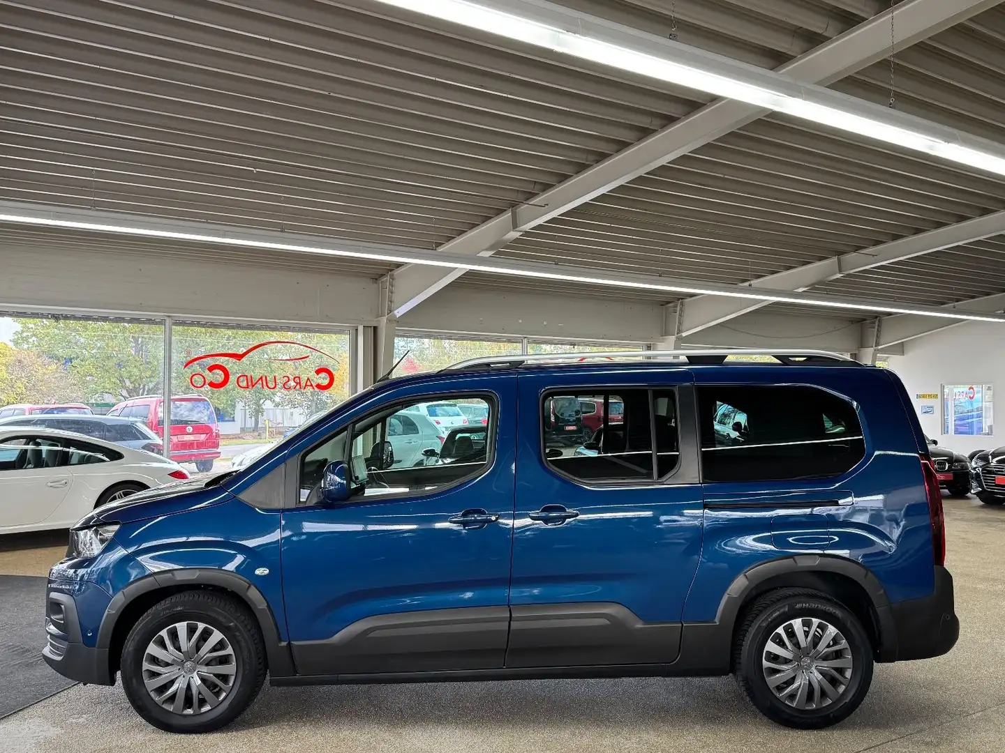 Peugeot Rifter Allure L2 2-Hand *SHZ*CarPlay*PDC*TEM* Blau - 2