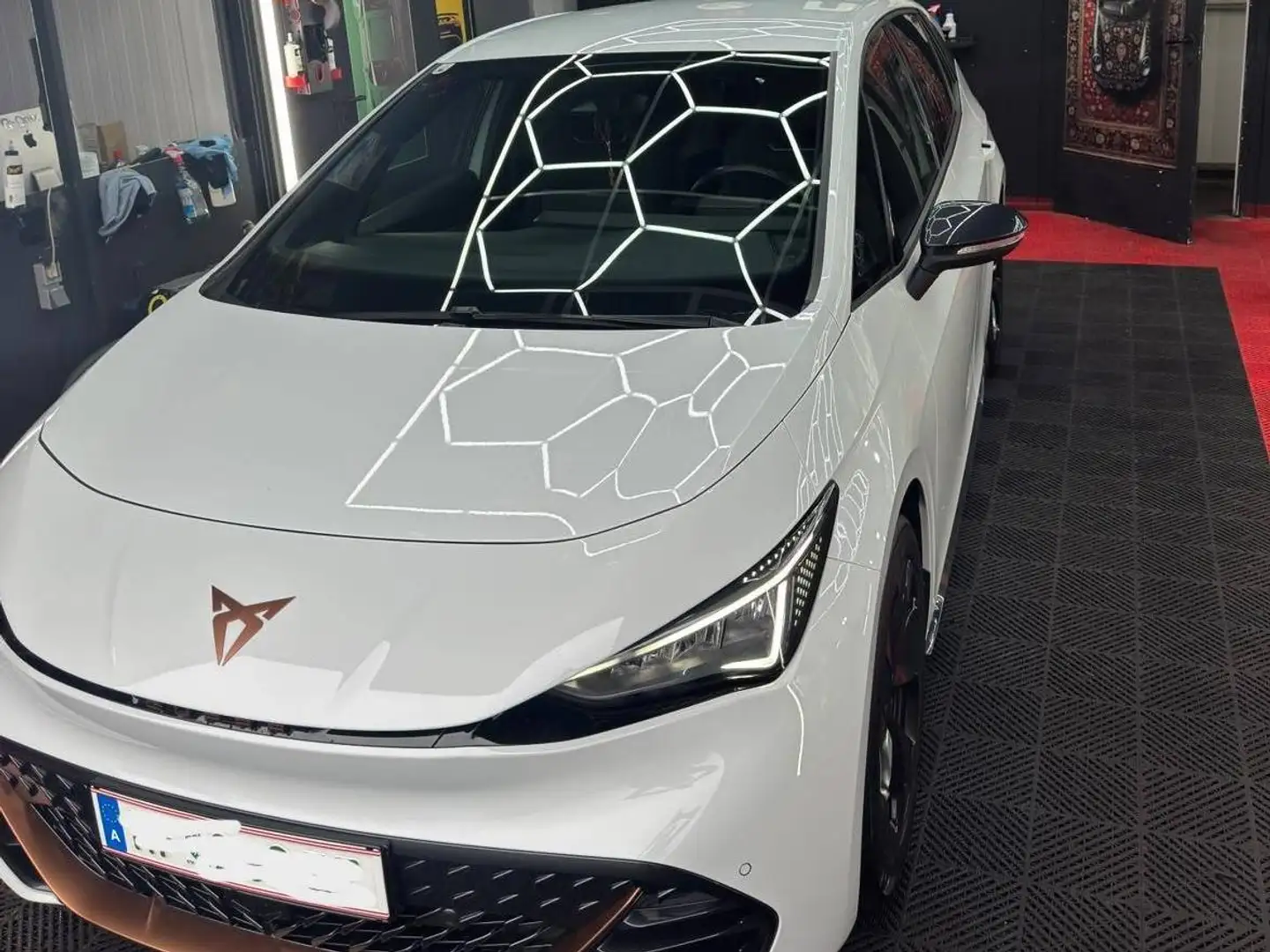 CUPRA Born Born 58kWh Alpha Alpha Weiß - 1