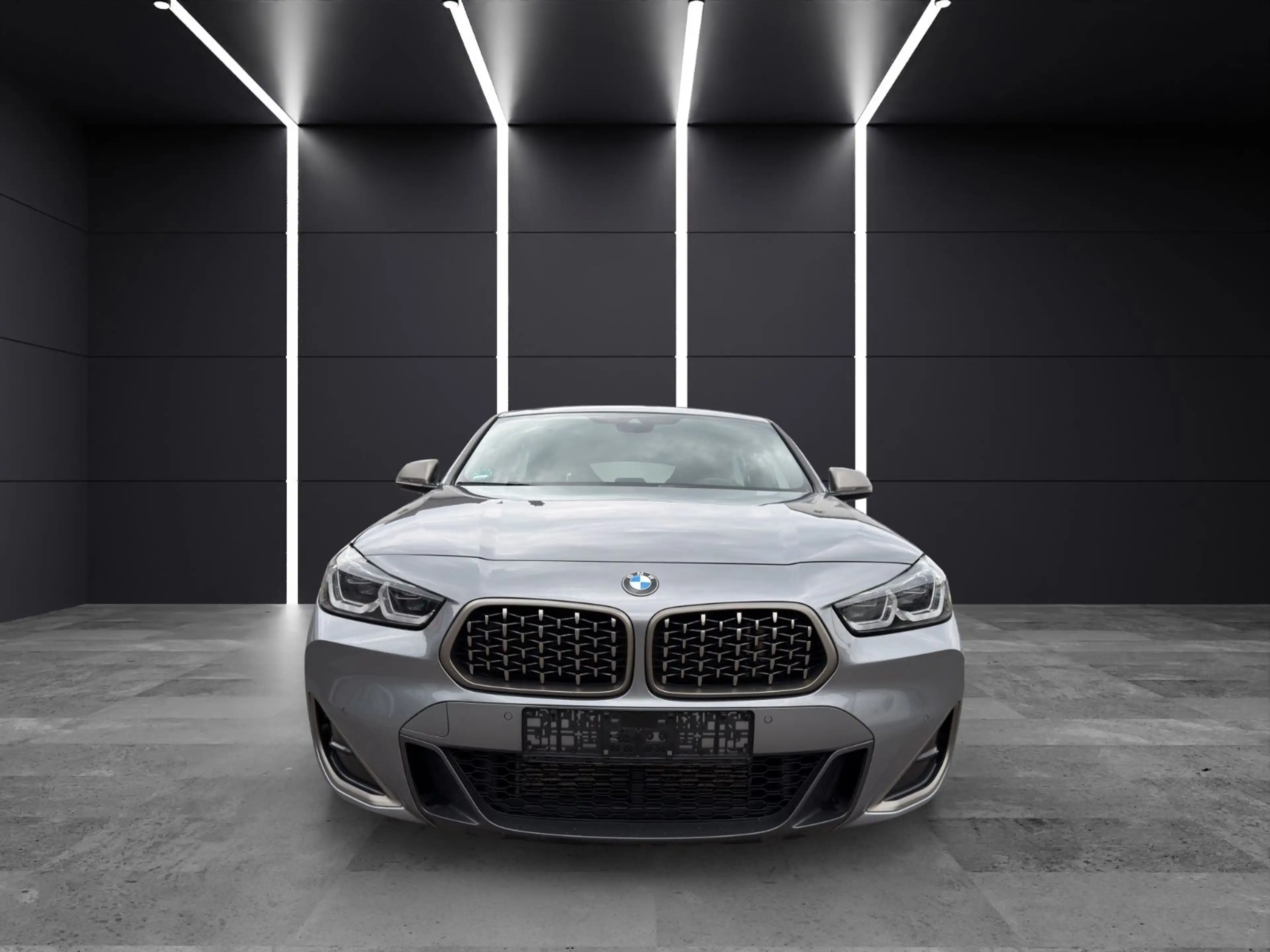 BMW X2 xDrive M35i/PANO/SPORT.SITZ/LED/H&K — photo 11