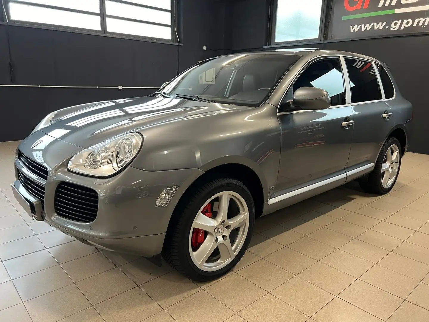 Porsche Cayenne 4.5 Turbo 450CV  2PROPRIETARI ! OTTIME CONDIZIONI Gris - 2