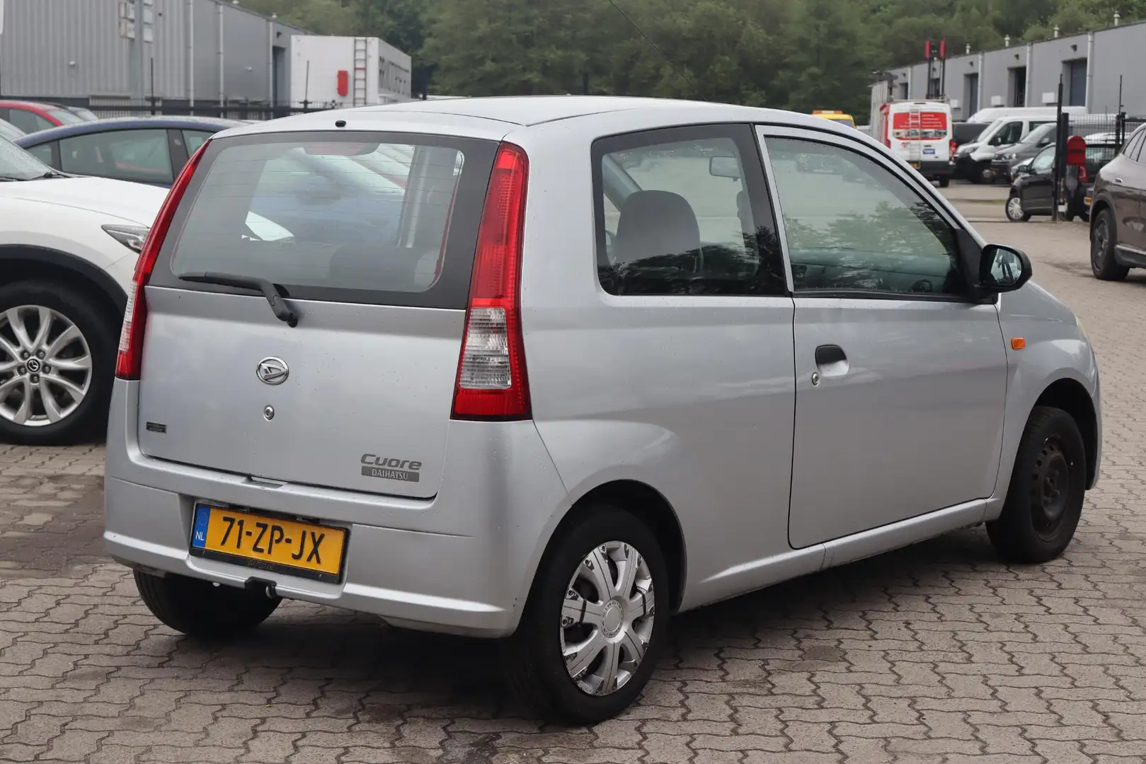 Daihatsu Cuore 1.0-12V 100th Anniversary | Nieuwe APK | Aircondit Grau - 2
