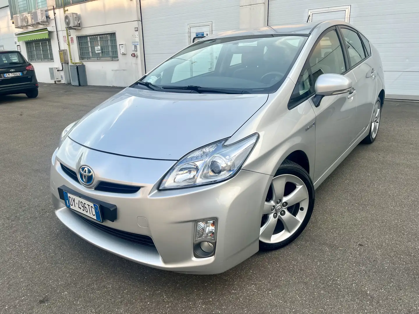 Toyota Prius 1.8h executive perfetta per neopatentati - 1