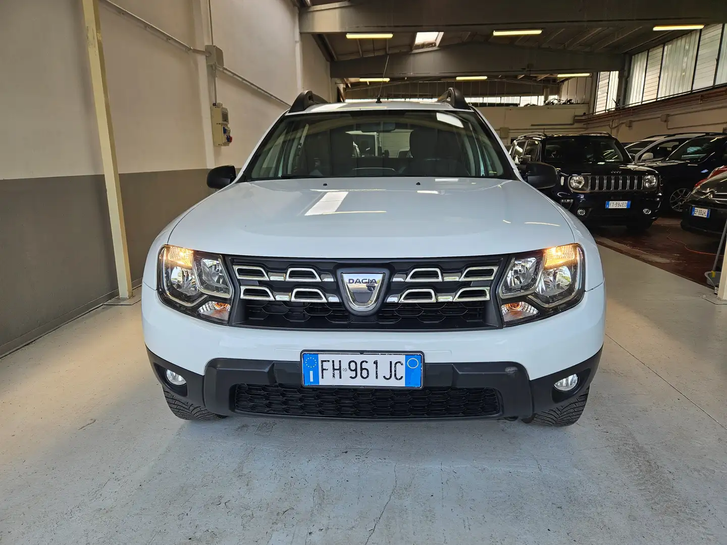 Dacia Duster Duster 1.6 Ambiance 4x2 Gpl s Weiß - 2