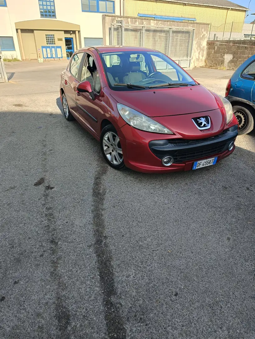 Peugeot 207 5p 1.6 hdi 16v Feline 110cv fap - 1