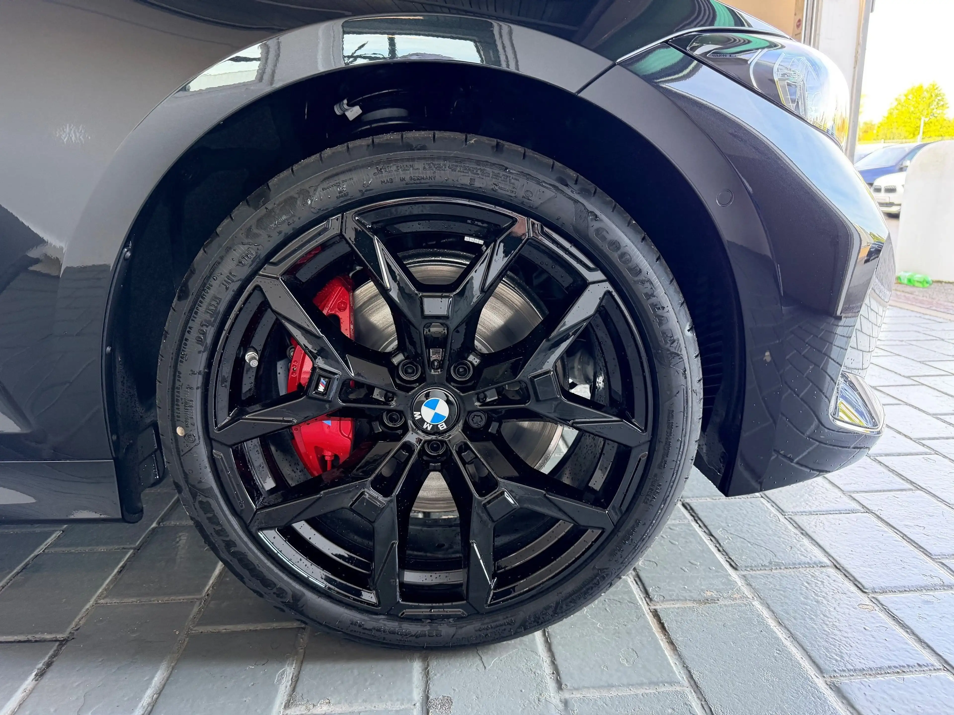 BMW 340 Mi xDrive Touring Inno AHK Pano — photo 6