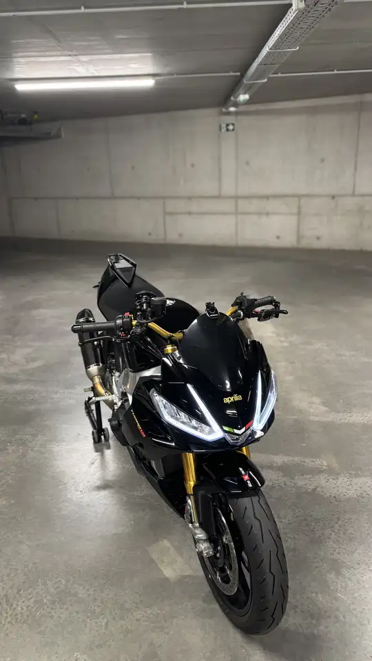 Aprilia Tuono