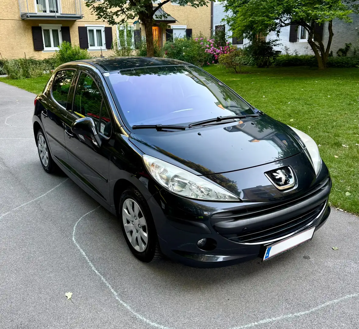 Peugeot 207 Premium 1,4*Pickerl11/2026+4* - 2
