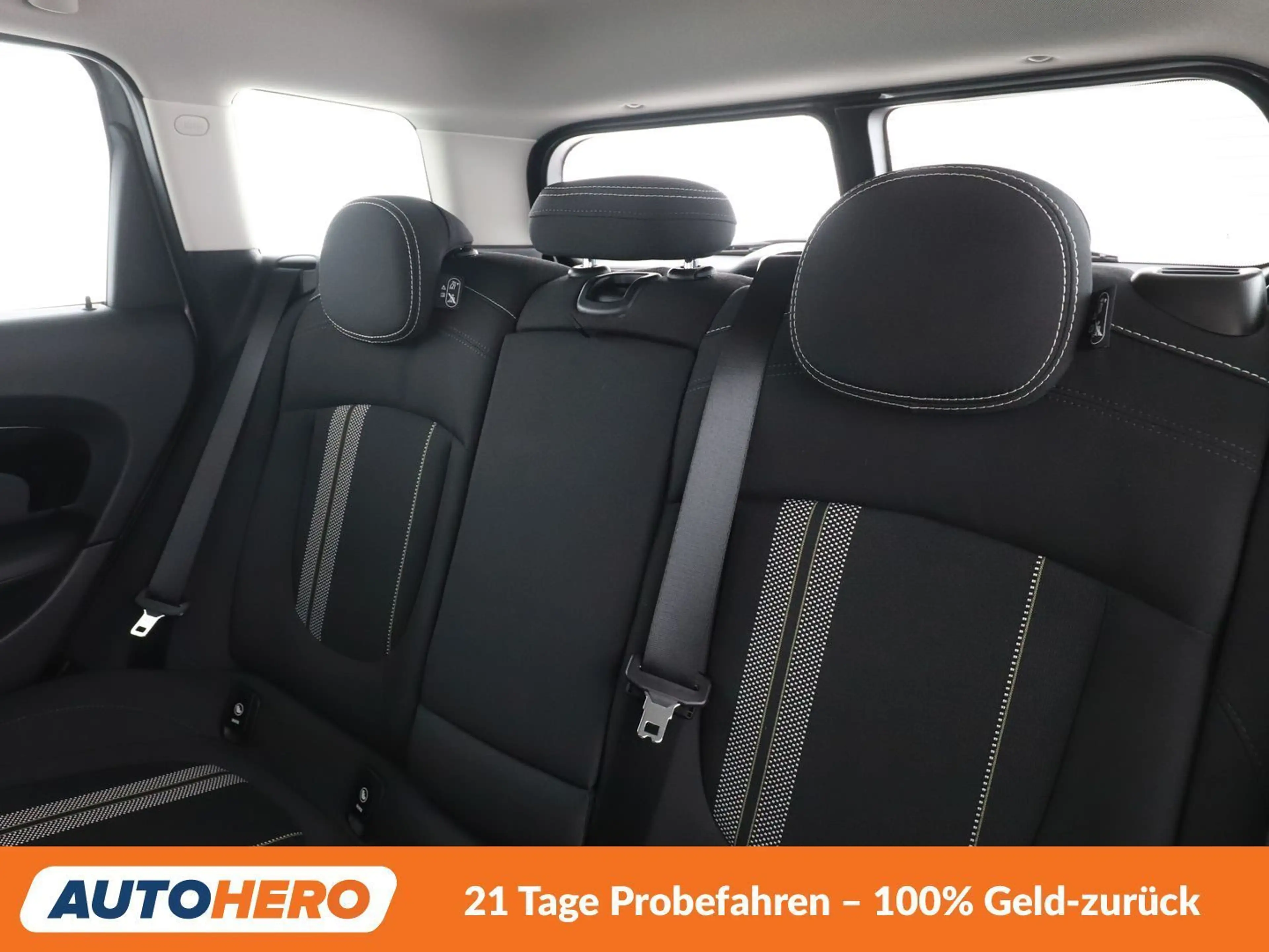 MINI Cooper S Clubman Cooper S — photo 14