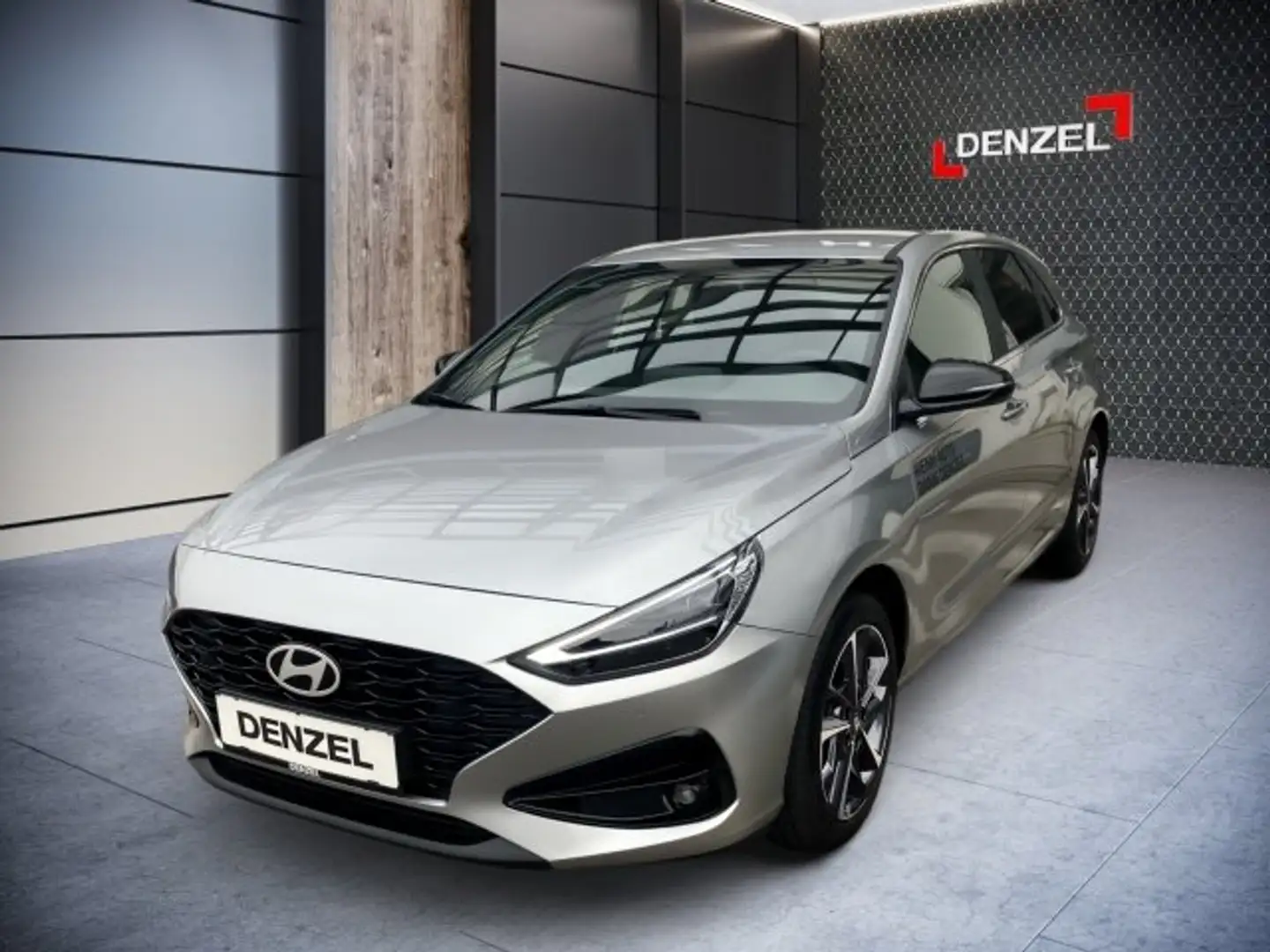 Hyundai i30 - PD GO Plus 1.5 DPI Silber - 2