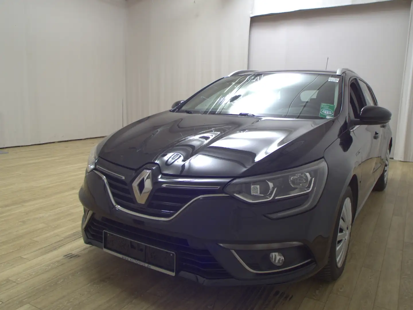 Renault Megane IV 1.2 TCe 100 Energy Life Schwarz - 2