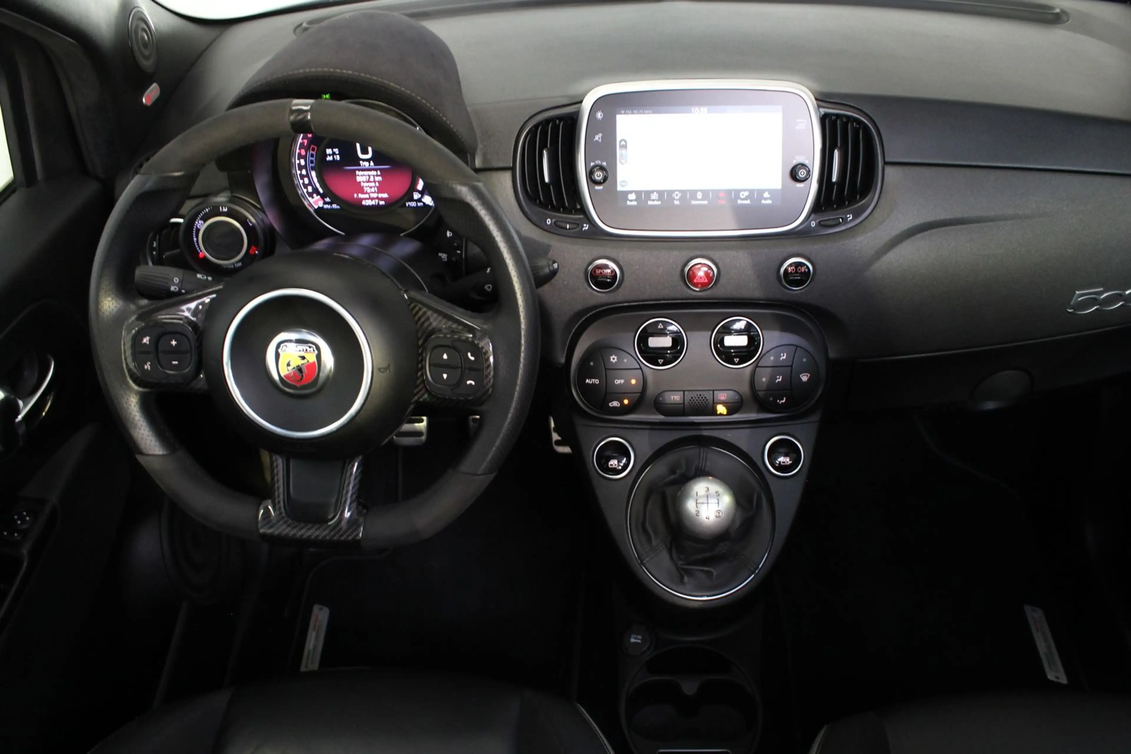 Abarth 595C Competizione*SABELT*CARBON*ESTETICO*BEATS* — photo 12