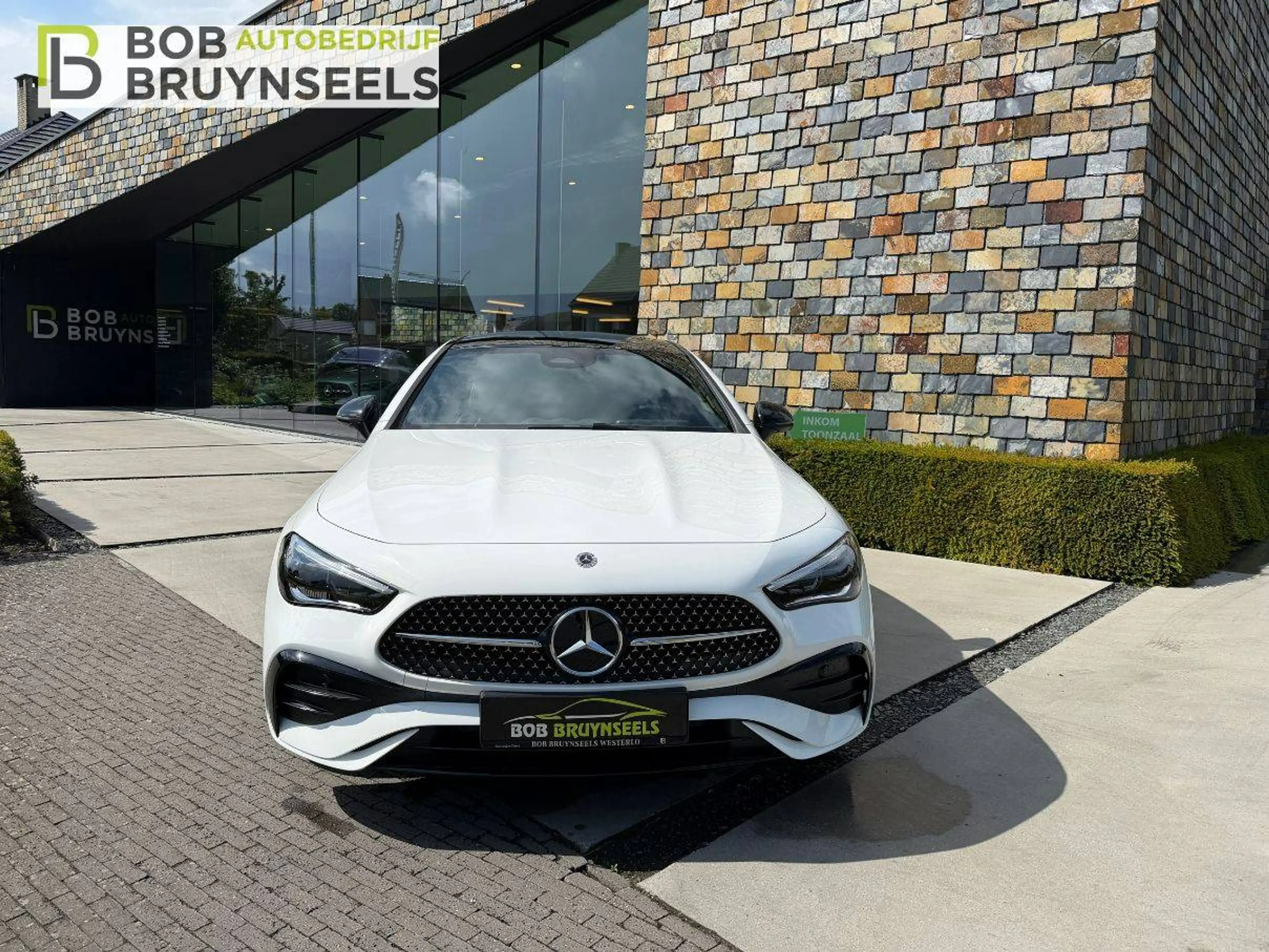 Mercedes-Benz CLE 180 Amg Line | Nightpakket | Panodak | 360°camera | Distronic | Memoryzetels — photo 2