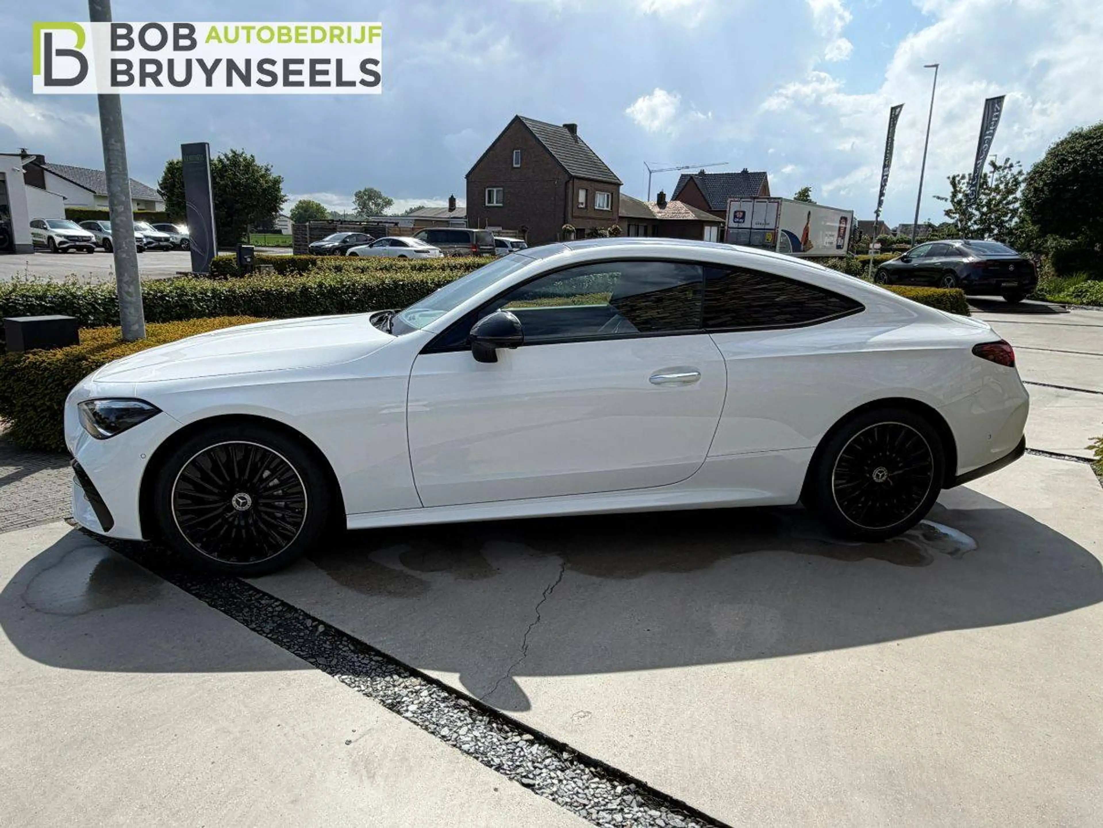 Mercedes-Benz CLE 180 Amg Line | Nightpakket | Panodak | 360°camera | Distronic | Memoryzetels — photo 8