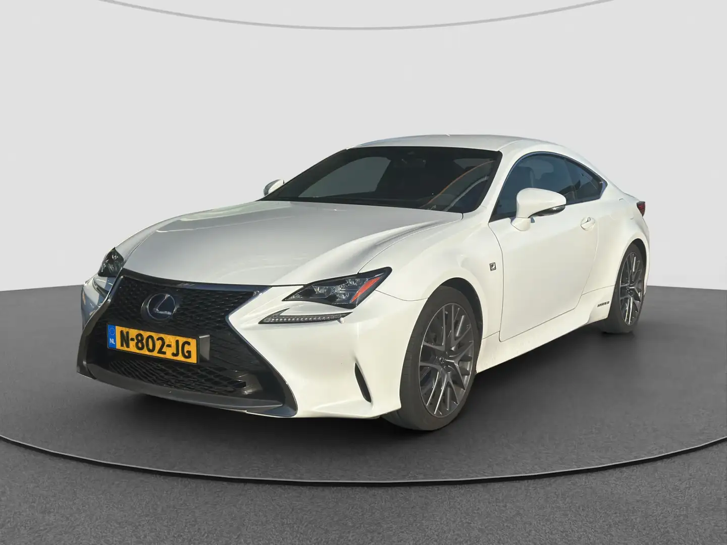 Lexus RC 300h F SPORT | Dealer onderhouden | Dodehoek | Keyless Wit - 2