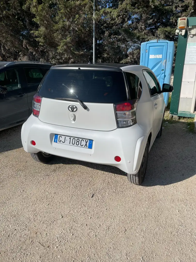 Toyota iQ 1.0 Sol - 2