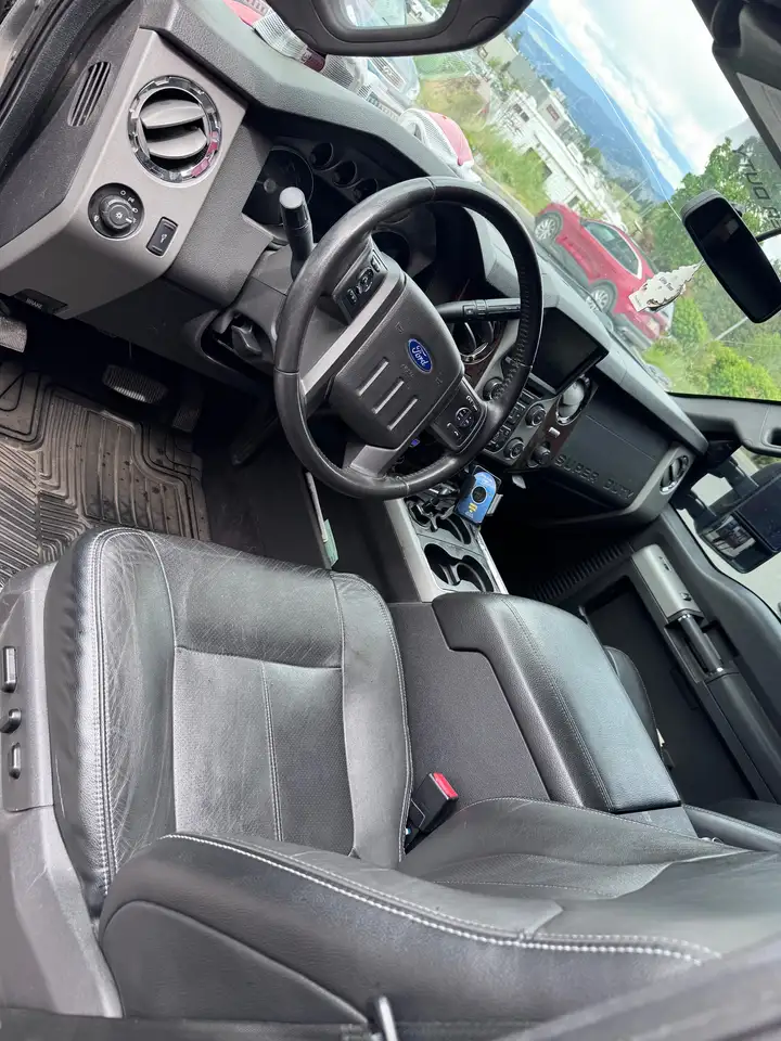 Ford F 350 снимка Ford F 350