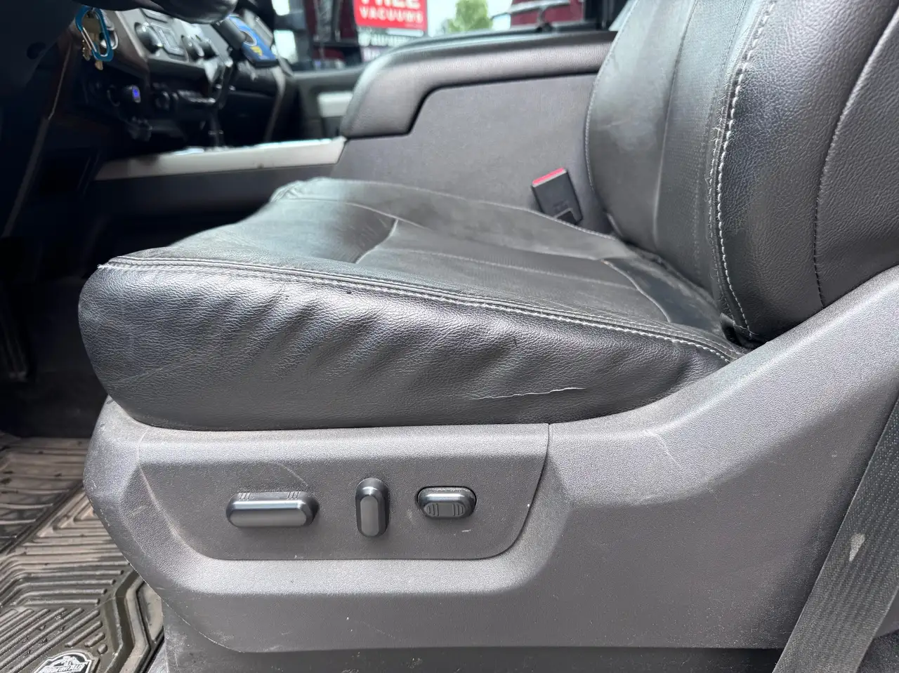 Ford F 350 снимка Ford F 350
