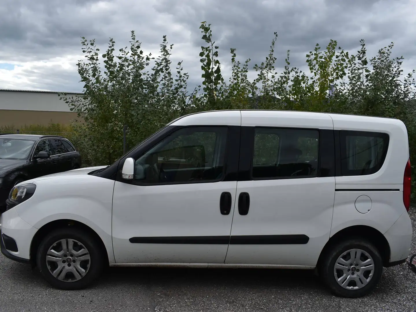 Fiat Doblo Active Weiß - 2