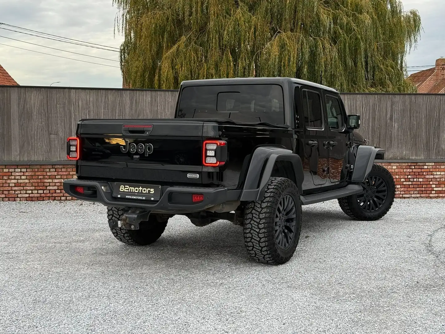 Jeep Gladiator 3.0d v6/overland/btw/lift kit/kahn/winch/euro6d Noir - 2