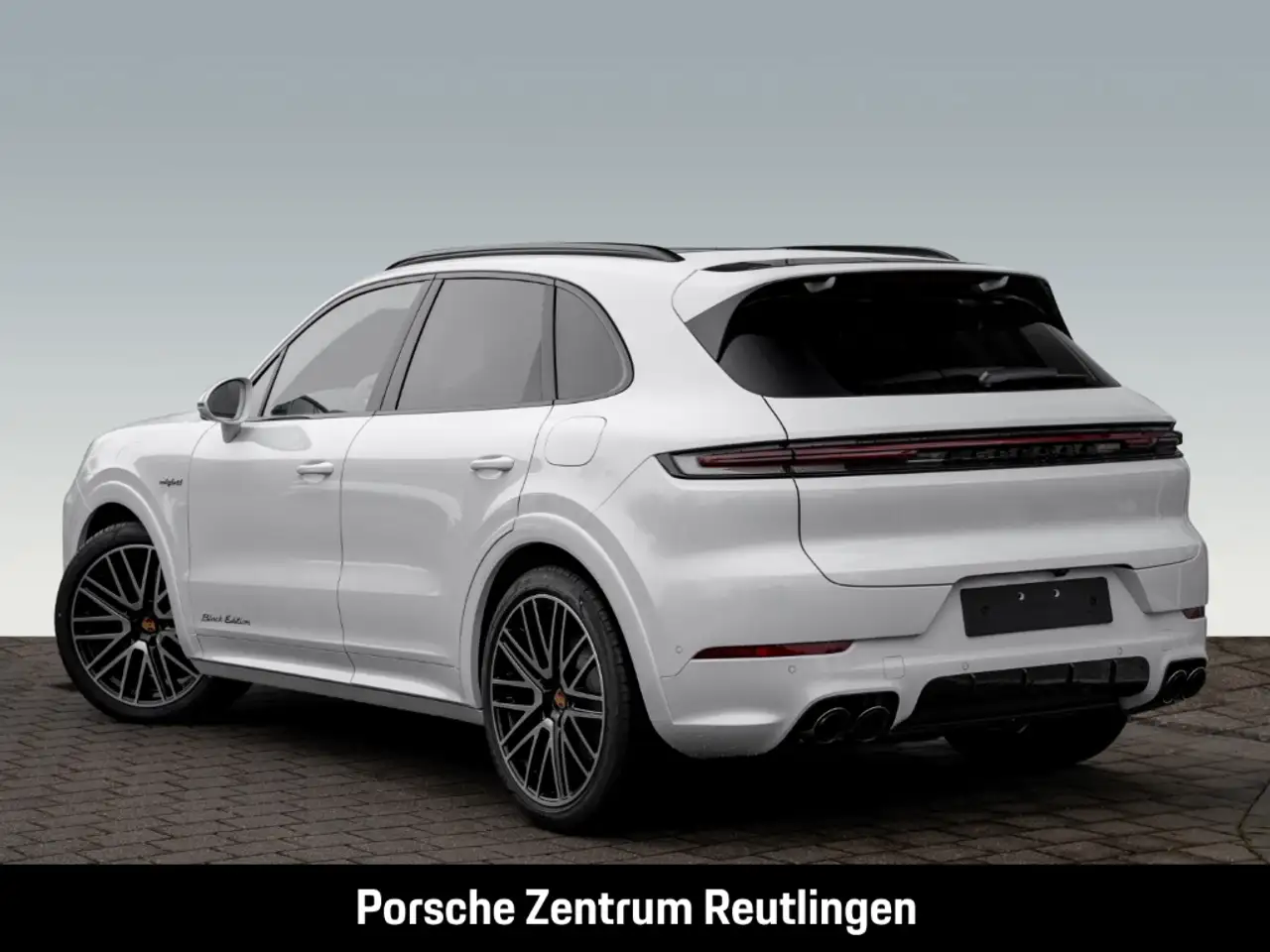 Porsche Cayenne E-Hybrid Black Edition InnoDrive Head-Up 3