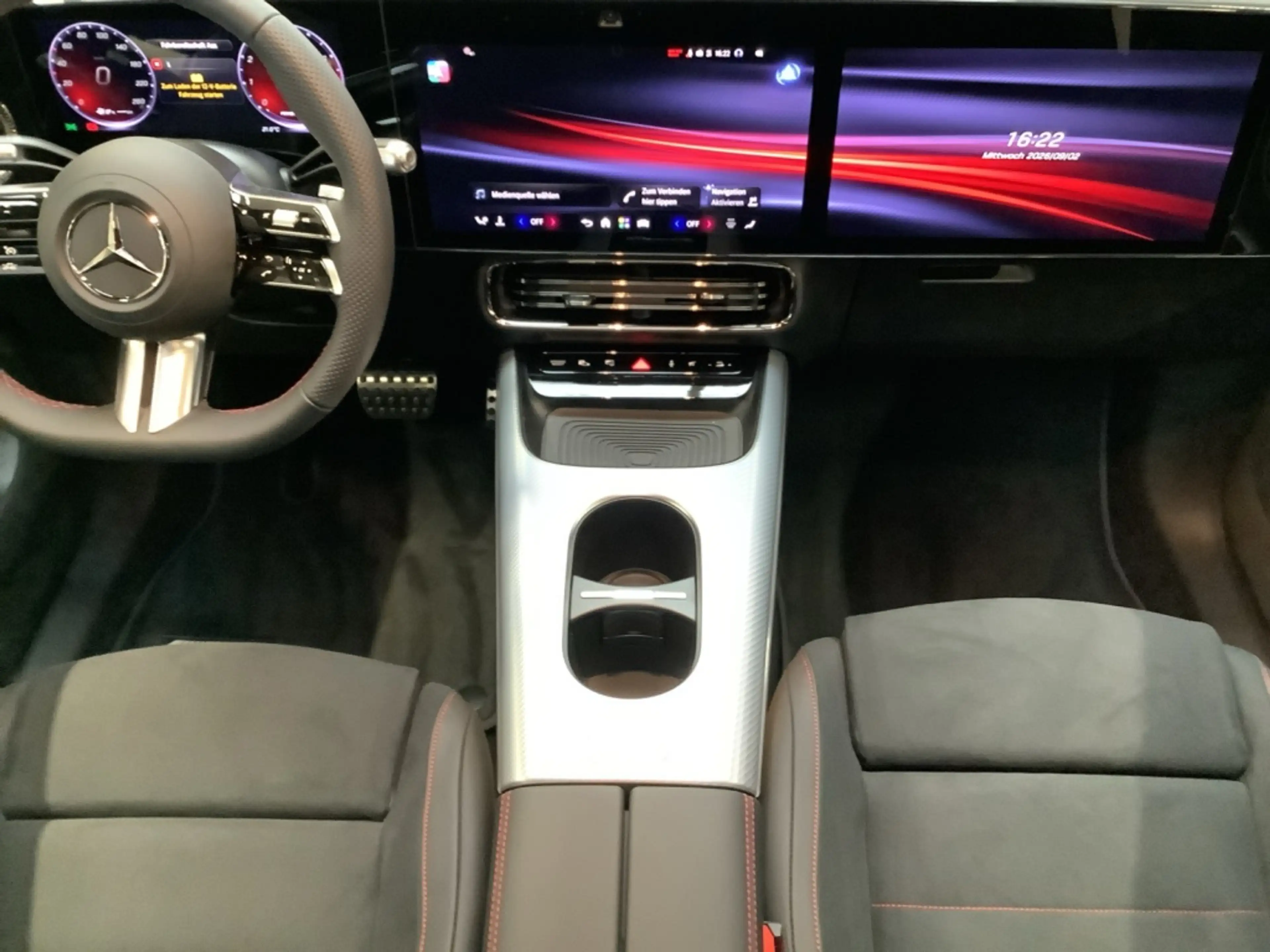 Mercedes-Benz GLB 200 +AMGLINE+NIGHT+19"+LED+SUPERSCREEN+AHK+ — photo 7