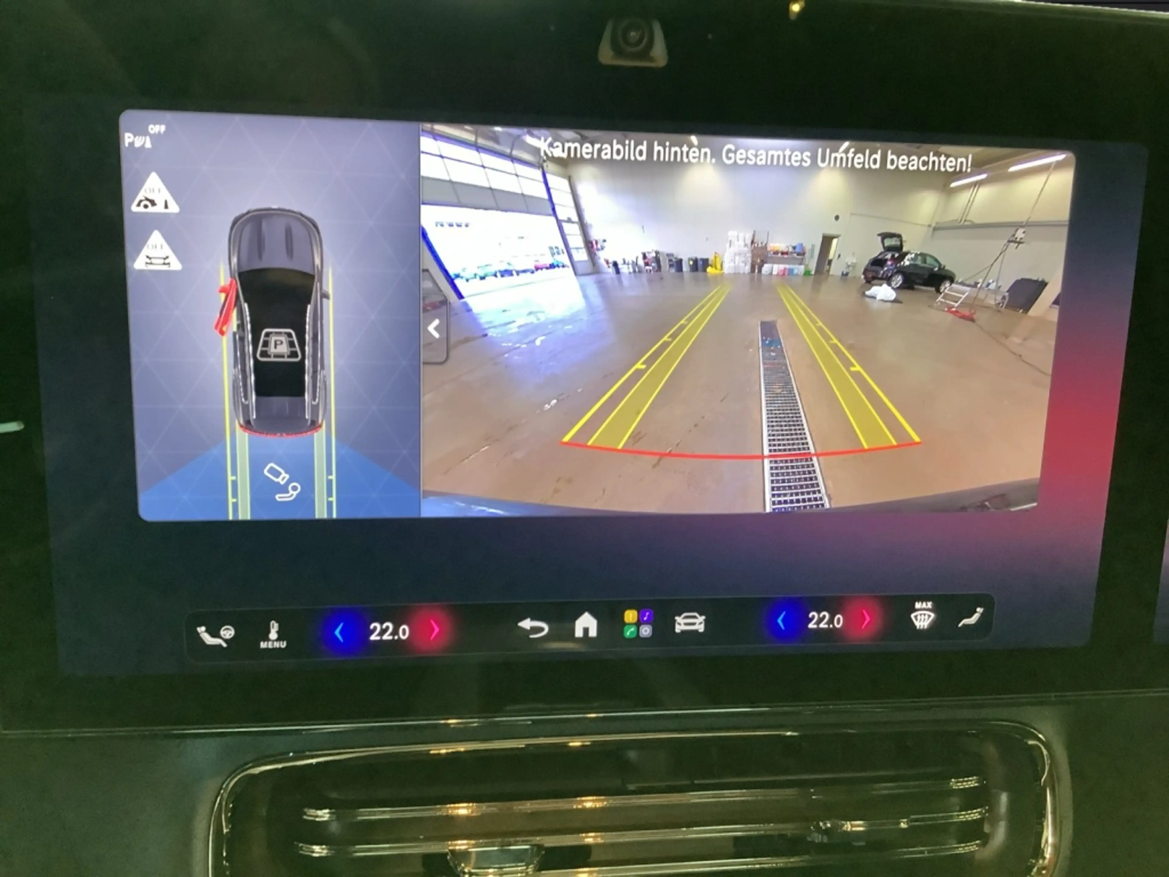 Mercedes-Benz GLB 200 +AMGLINE+NIGHT+19"+LED+SUPERSCREEN+AHK+ — photo 11