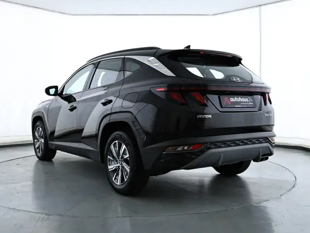 Hyundai Tucson view 4