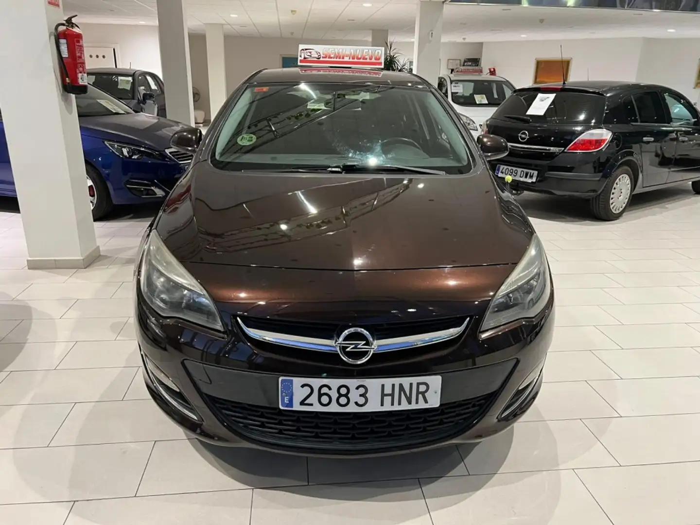 Opel Astra 1.7CDTi S/S Selective Marrón - 2