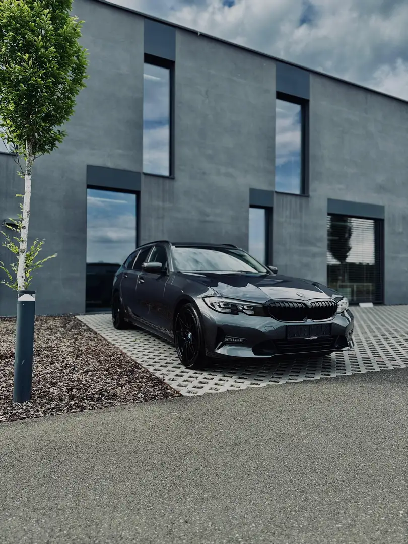 BMW 320 320d Touring xDrive Aut. - 1