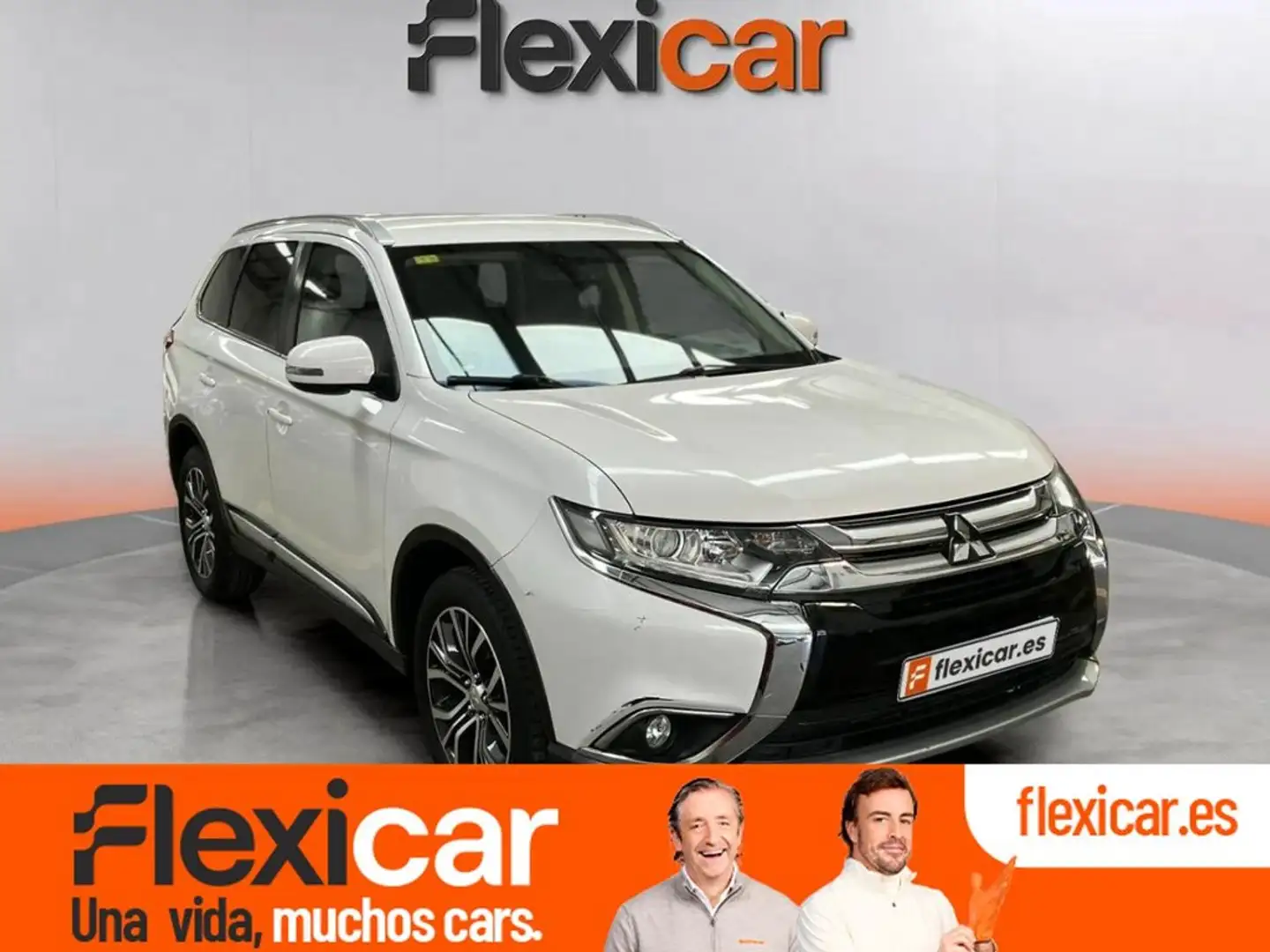 Mitsubishi Outlander 220 DI-D Motion 2WD 7 Plazas Amarillo - 1