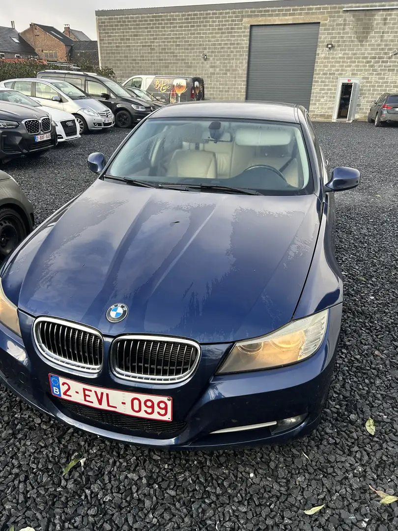 BMW 316 316d 115 ch Edition Luxe Bleu - 2