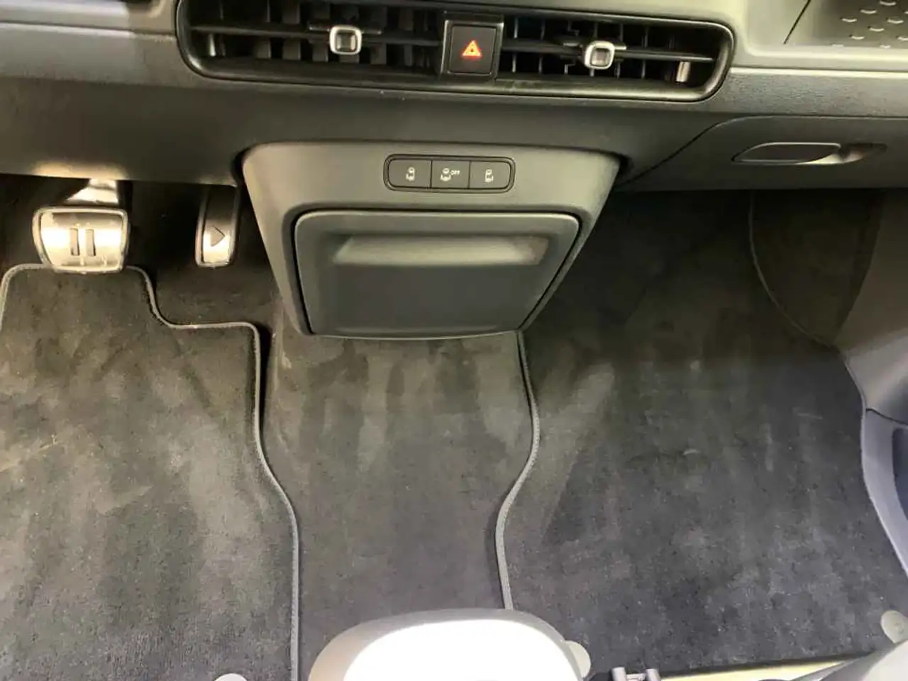 Volkswagen ID. Buzz ID.Buzz GTX LANG LR 7-S*ELEK.TÜR*WÄRME*360*HUD 13