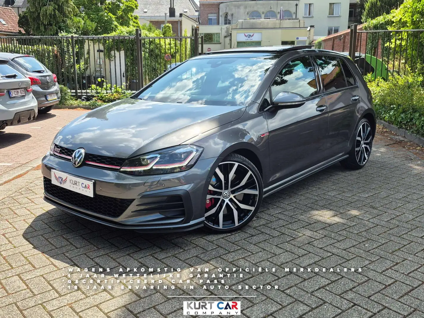 Volkswagen Golf GTI 7.5 DSG Performance / Pano Dak / Full Option Gris - 1