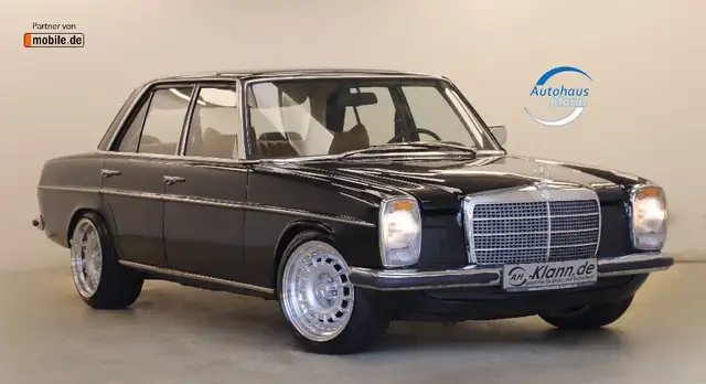 Mercedes-Benz 230 Strich /8 Acht 230 110PS Automatik Leder Barock