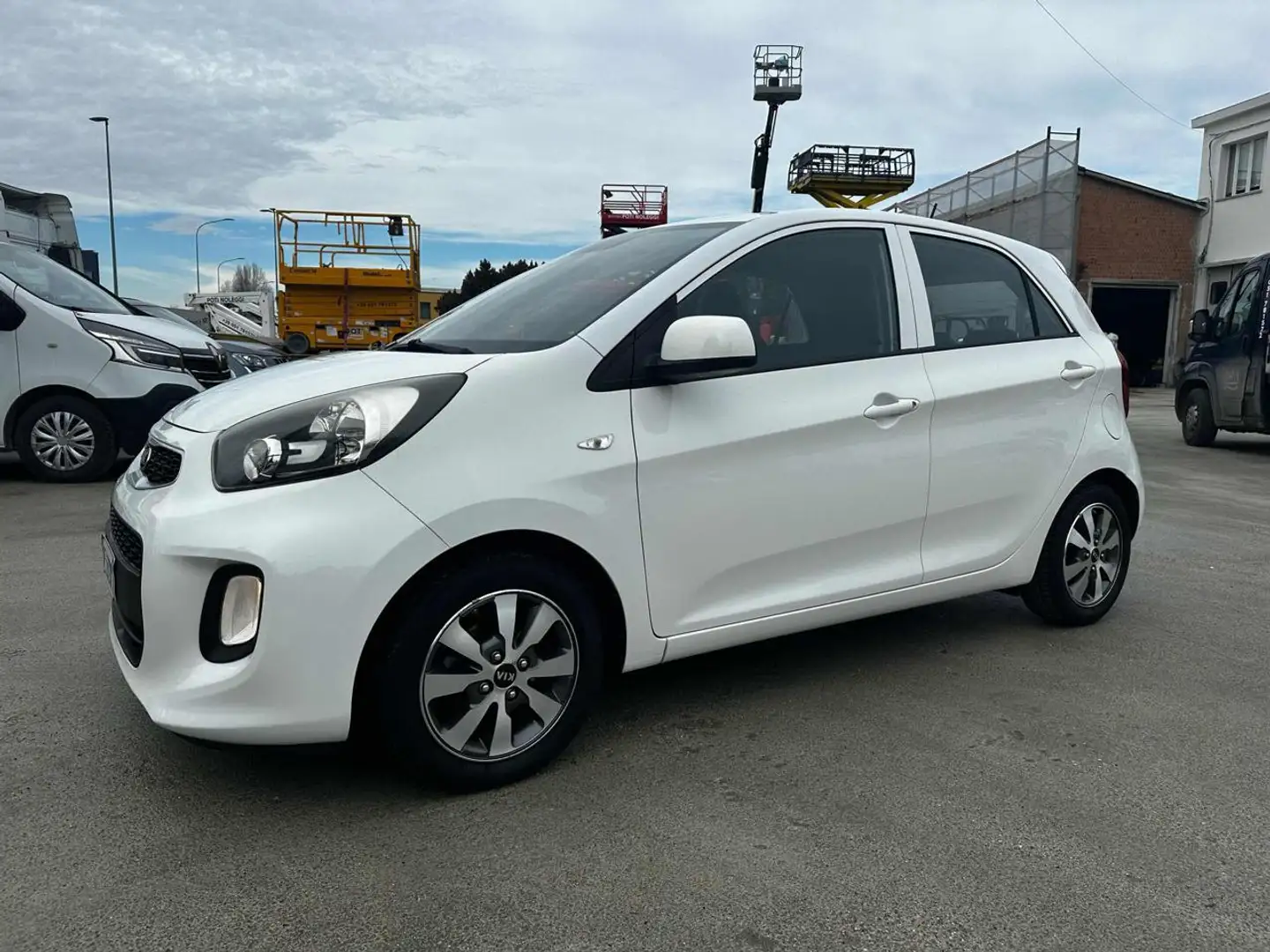 Kia Picanto 1.0 12V 5 porte Glam Collection OK NEOPATENTATO Weiß - 1