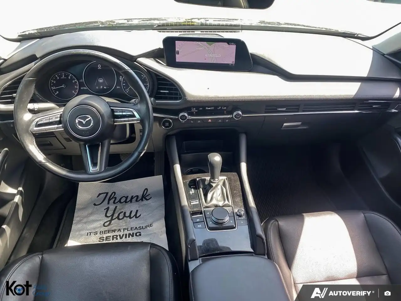 Mazda 3 снимка Mazda 3