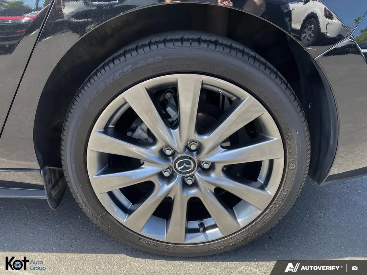 Mazda 3 снимка Mazda 3
