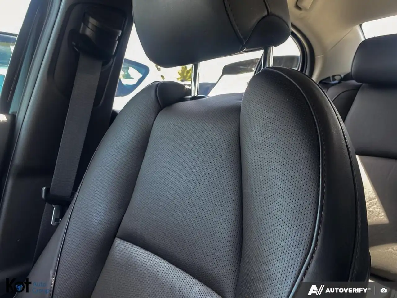 Mazda 3 снимка Mazda 3