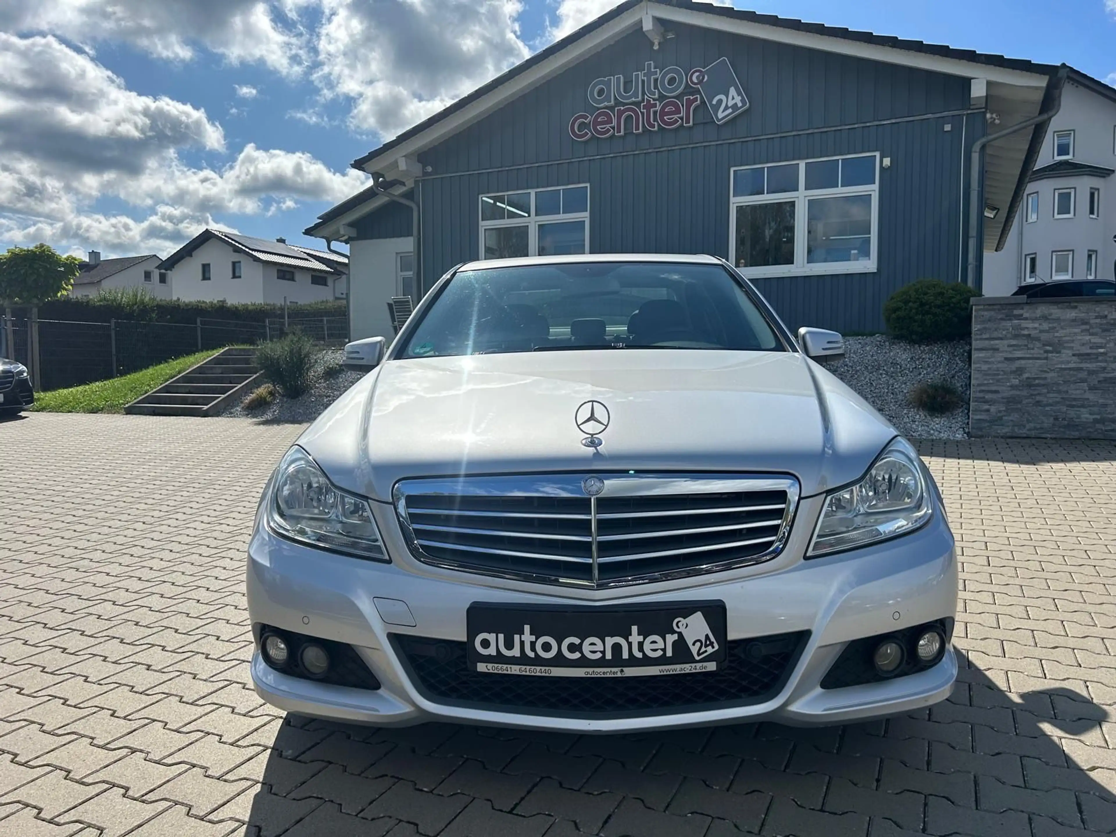 Mercedes-Benz C 180 CDI Limousine°Automatik°Navi°Shz°PDC° — photo 7