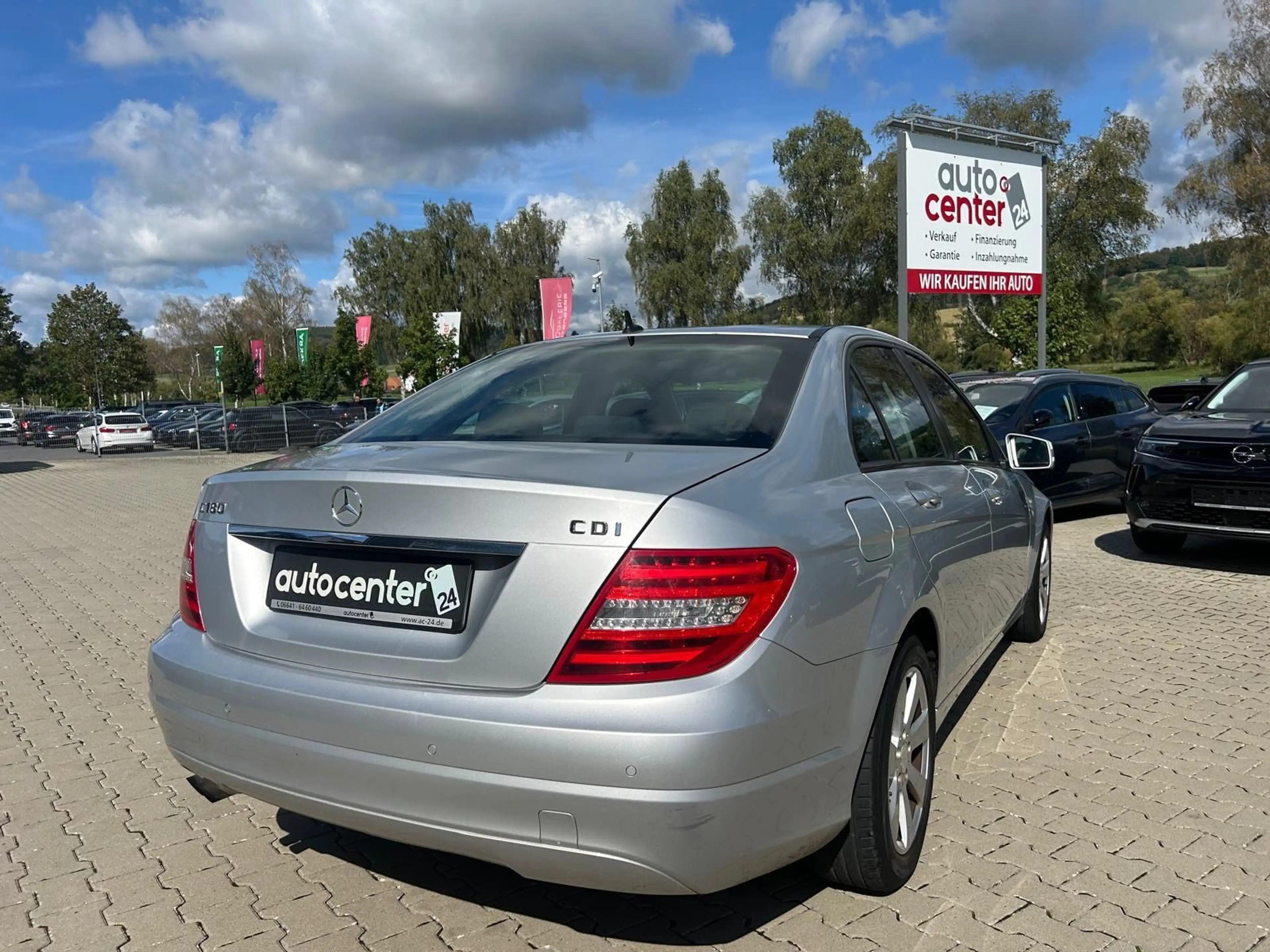 Mercedes-Benz C 180 CDI Limousine°Automatik°Navi°Shz°PDC° — photo 3