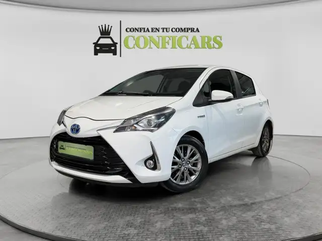 Toyota Yaris 100H 1.5 Active Tech