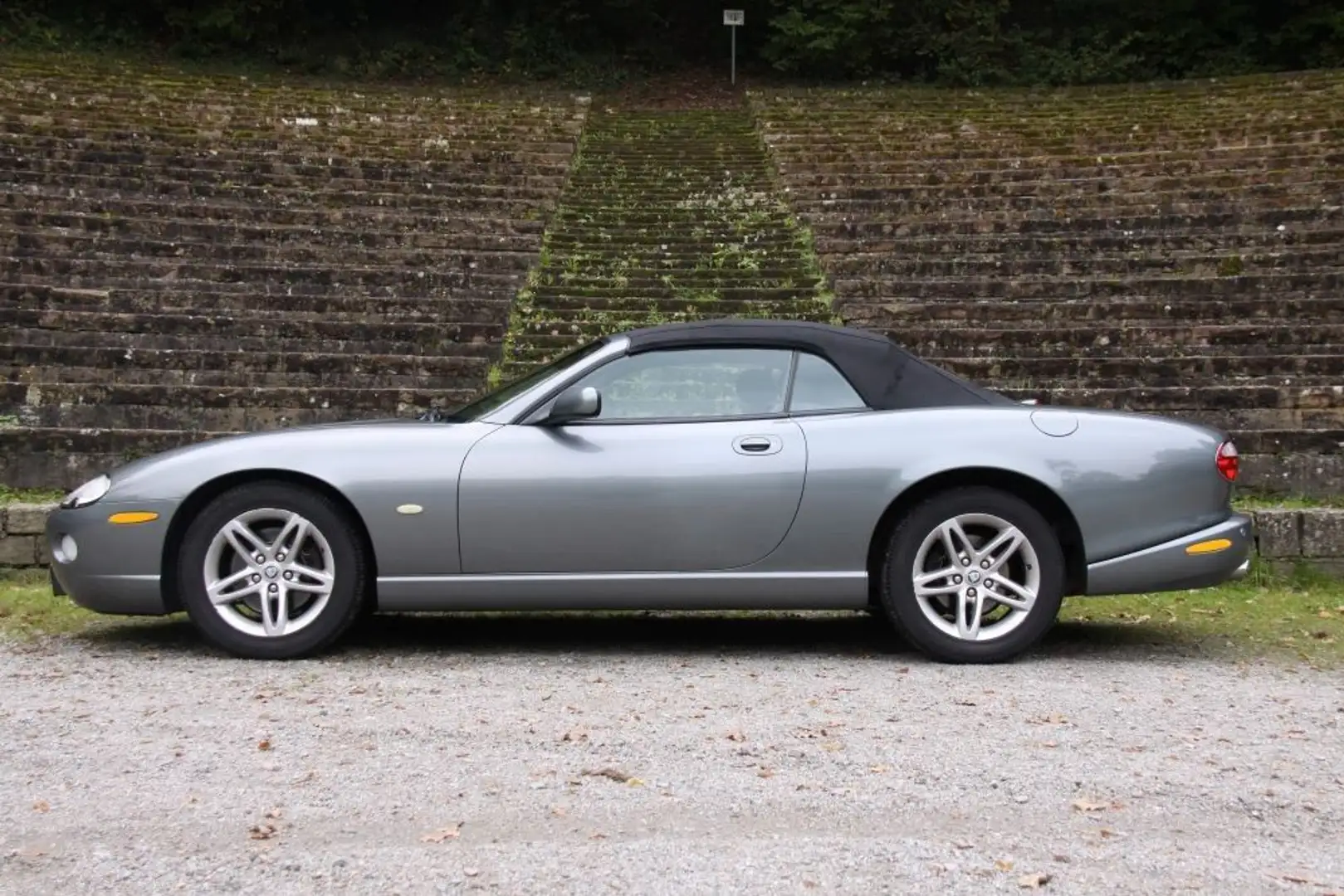 Jaguar XK8 Cabriolet 2 Jahre Garantie Gris - 1