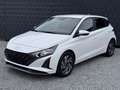 Hyundai i20 Family Automatik 66 kW (90 PS), Automatik Weiß - thumbnail 1