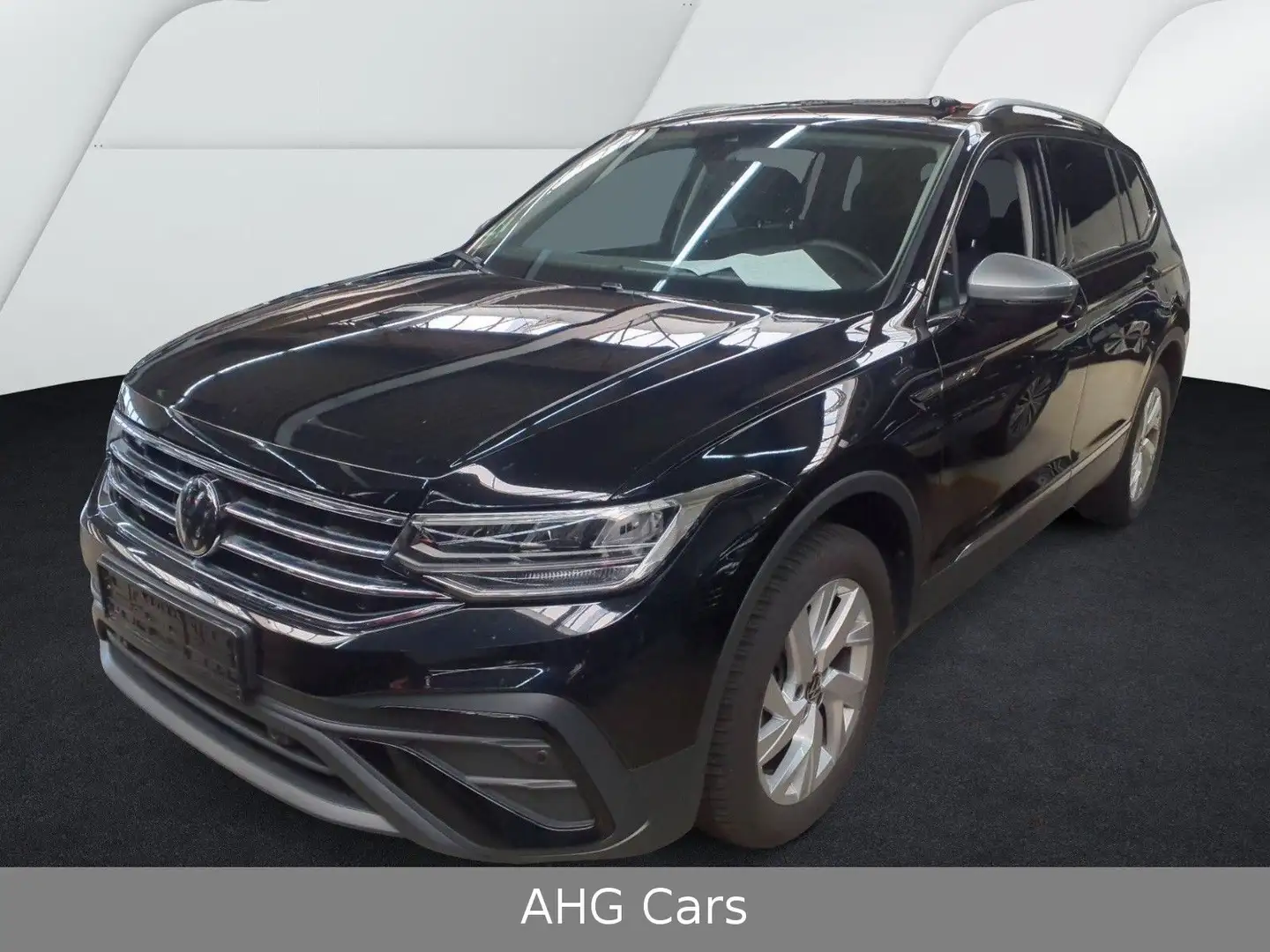 Volkswagen Tiguan Allspace Tiguan 2,0TDI DSG 7 Sitze*NAVI*LED*R-CAMARA*AHK* Nero - 1